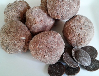 Chocolate Coconut protein Balls